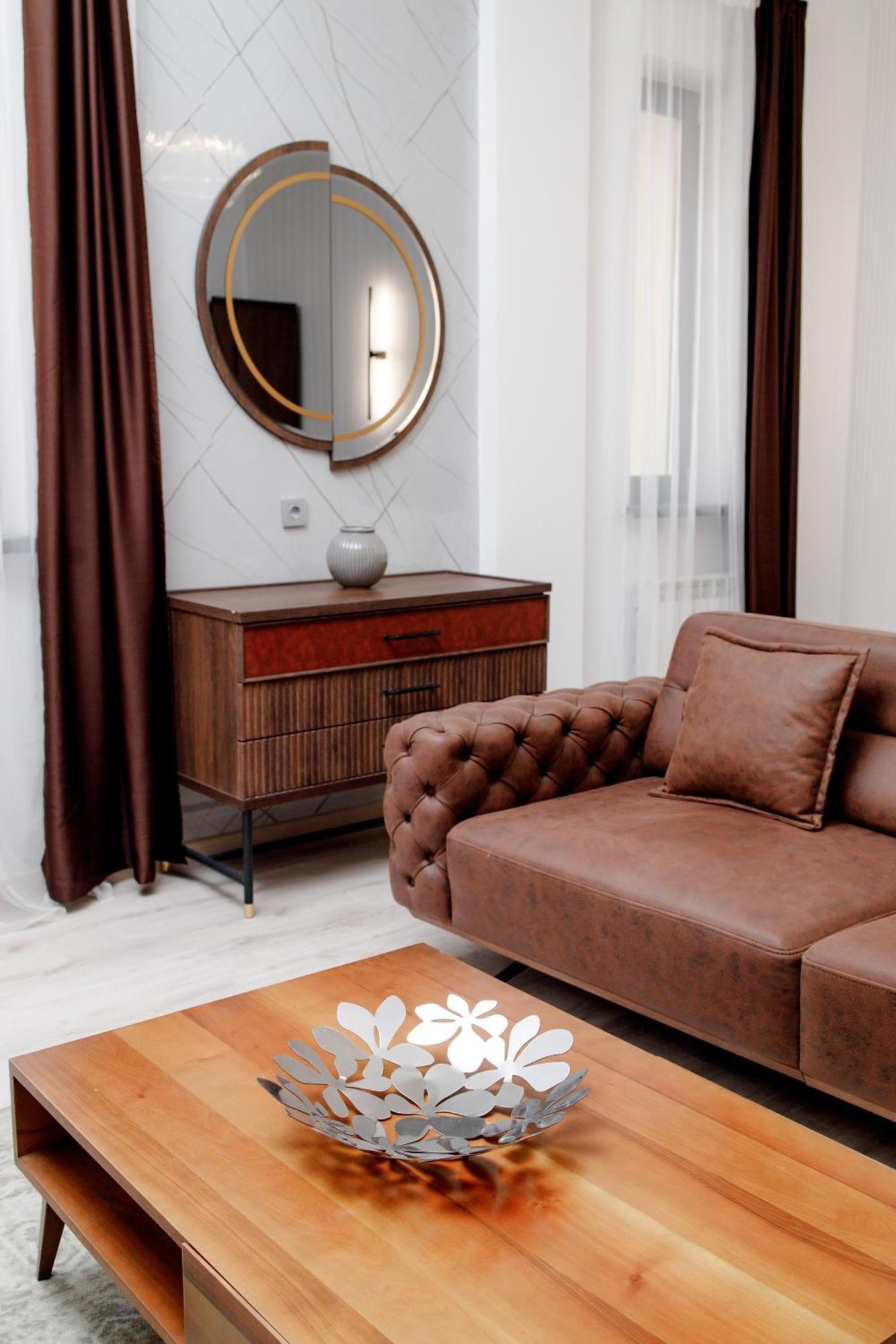 Infinity Plaza Hotel Atirau Kültér fotó